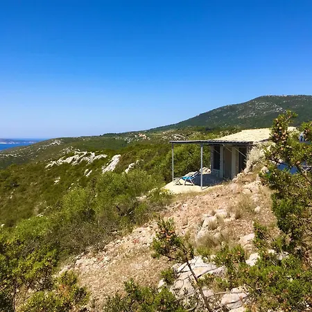 Unique Robinson-house With Breathtaking Seaview Pospilje